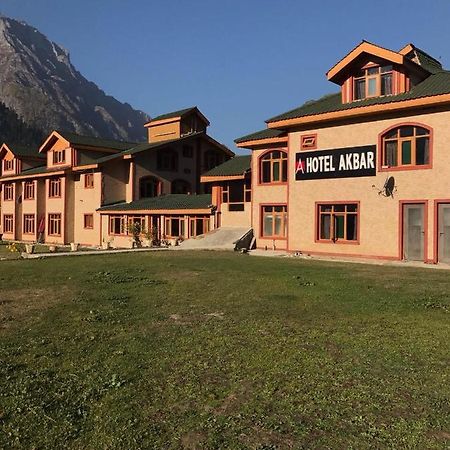 Hotel Akbar Sonamarg Sonāmarg Exterior foto