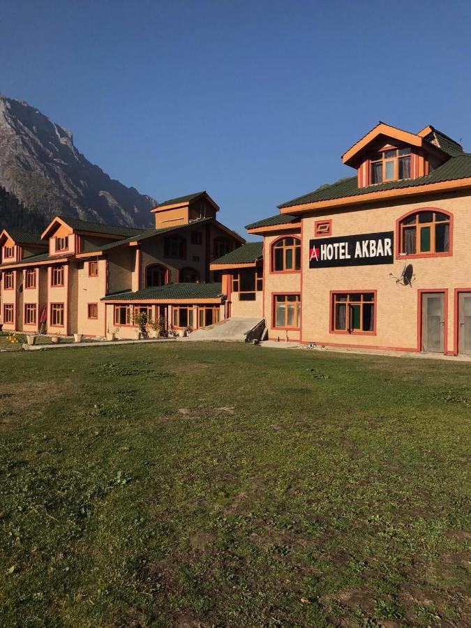 Hotel Akbar Sonamarg Sonāmarg Exterior foto